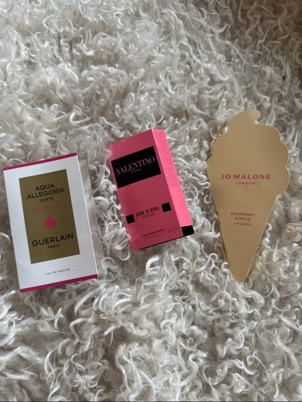 NWT perfume samples  Born in Roma,  Floralbloom, Rasberry Ripple
